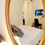 Piccolo Deluxe Duplex Apartamento Verona